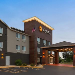La Quinta Inn & Suites By Wyndham Peru Starved Rock St Park